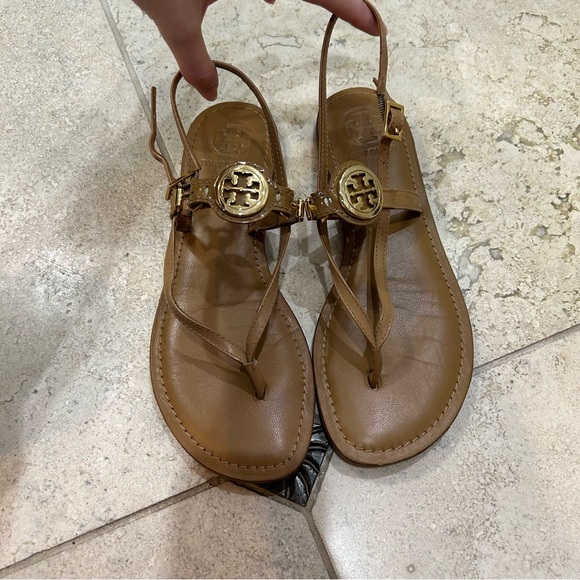 Tory Burch Slingback sandals in tan with logo size 7.5 - Picture 4 of 9
